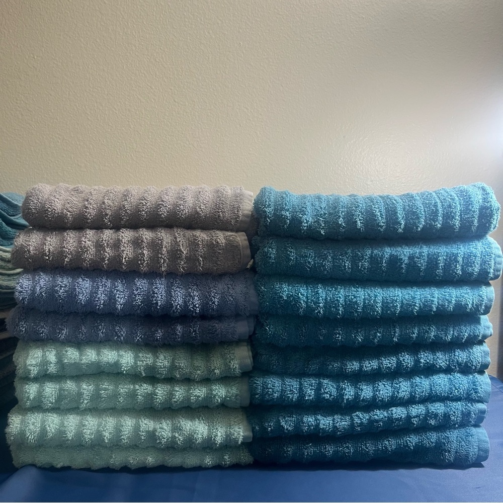 Mainstays Performance Textured Bath Towel, 30" x 54"